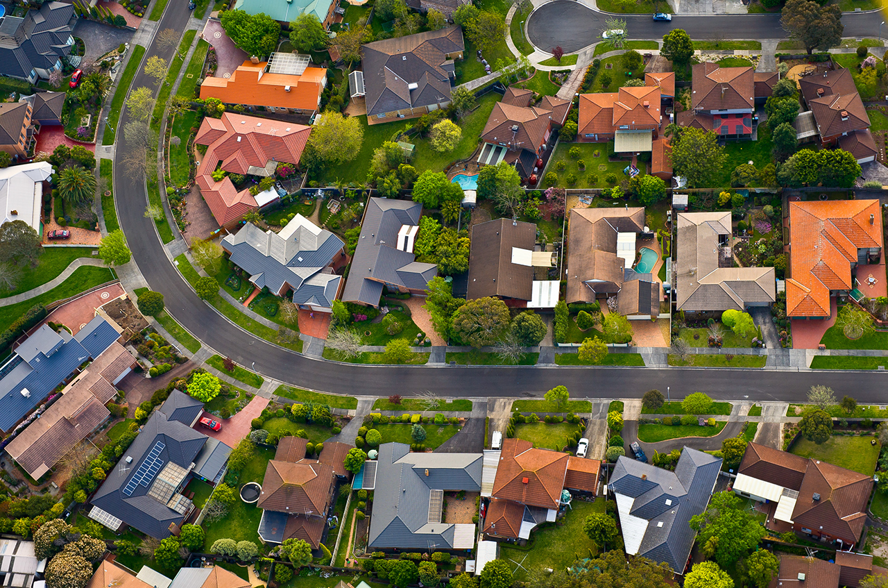 Flying over the suburbs of Melbourne 