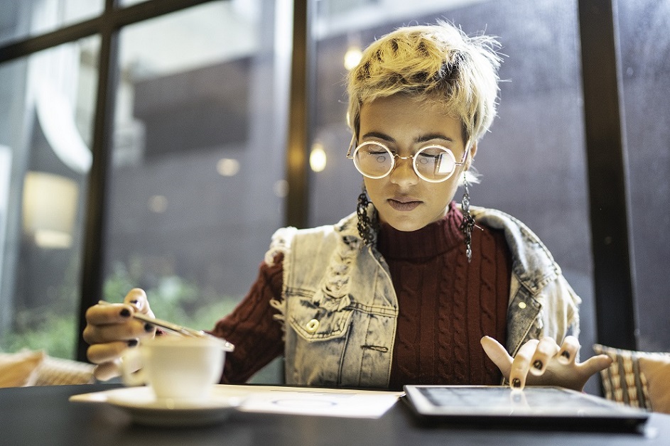 Woman including cryptocurrency in a Will